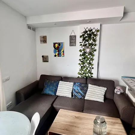 Apartman En Primera Linea De Playa Y Vistas Al Mar Y Piscina