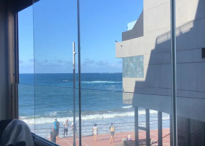 En Primera Linea De Playa Y Vistas Al Mar Y Piscina *